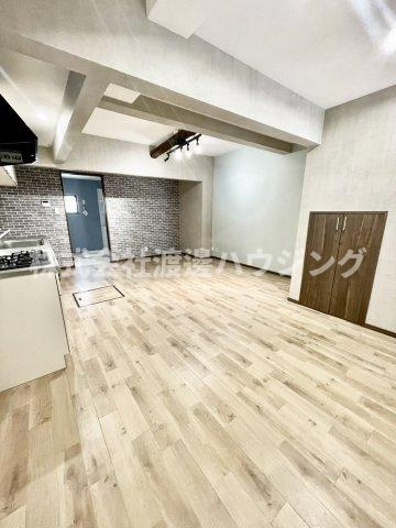 鴫野西1丁目貸家の居間・リビング