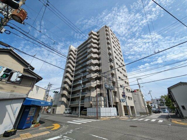 サーパス桟橋通二丁目（６０５）