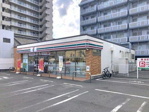 サーパス桟橋通二丁目（６０５）の周辺|セブンイレブン 高知桟…まで14m 