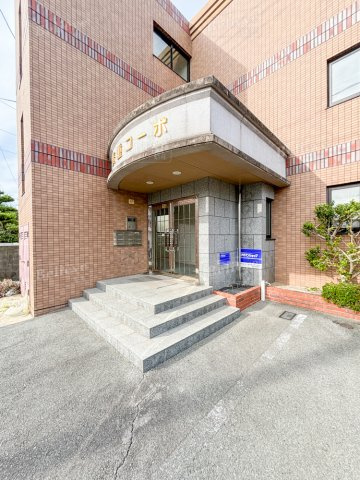 コーポ廣重のエントランス|清潔なエントランス♪