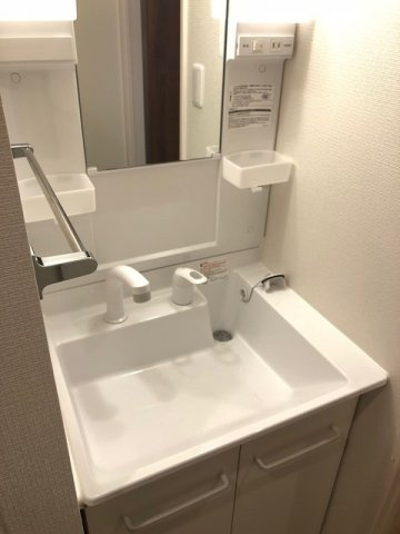 ミランダアイリスの独立洗面台|画像8