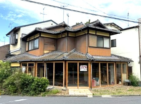 上賀茂菖蒲園町店舗