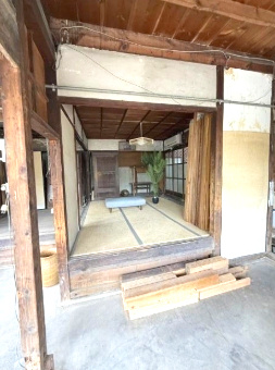 上賀茂菖蒲園町店舗の内装