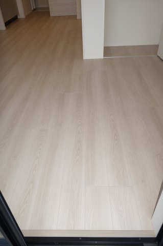 CREATIF押上の洋室