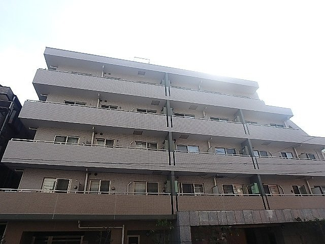 クオリア後楽園の外観