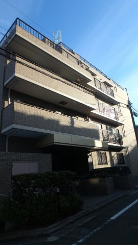 カスタリア本駒込の外観