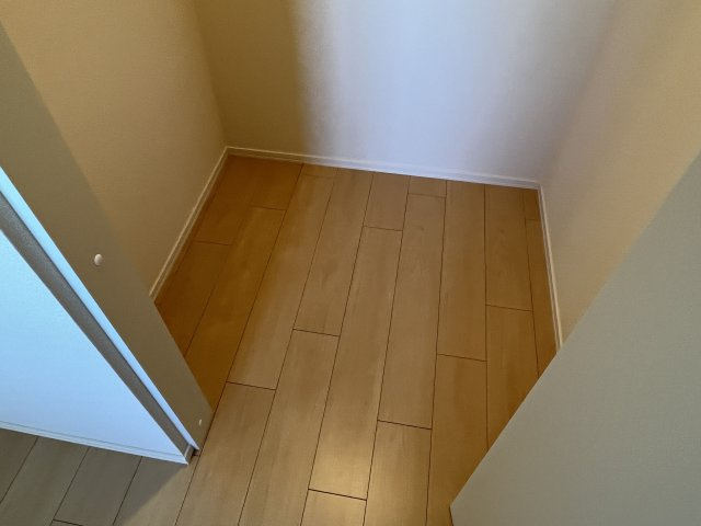 レガーロＥａｓｔの収納|同建物別室参考写真