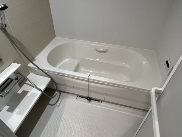 レガーロＥａｓｔの浴室|同建物別室参考写真