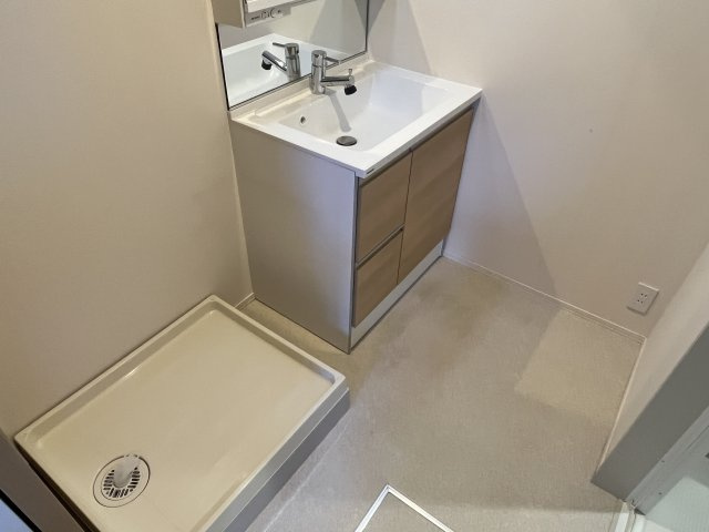 レガーロＥａｓｔの洗面所|同建物別室参考写真