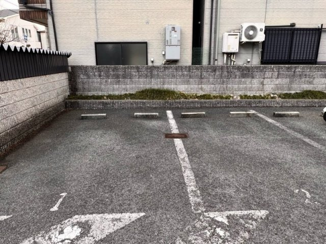 【その他】 | レオパレスジュネス | 駐車場は別料金となります。