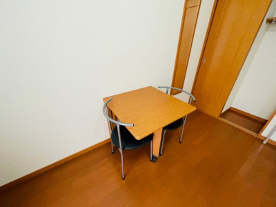 【その他】 | レオパレスラパン | テーブル付