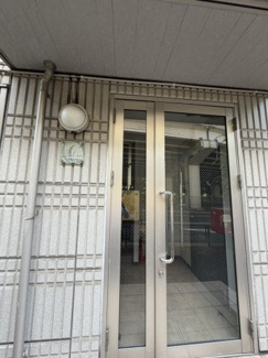 【エントランス】