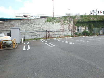 敷地内に駐車場があります※空き要確認