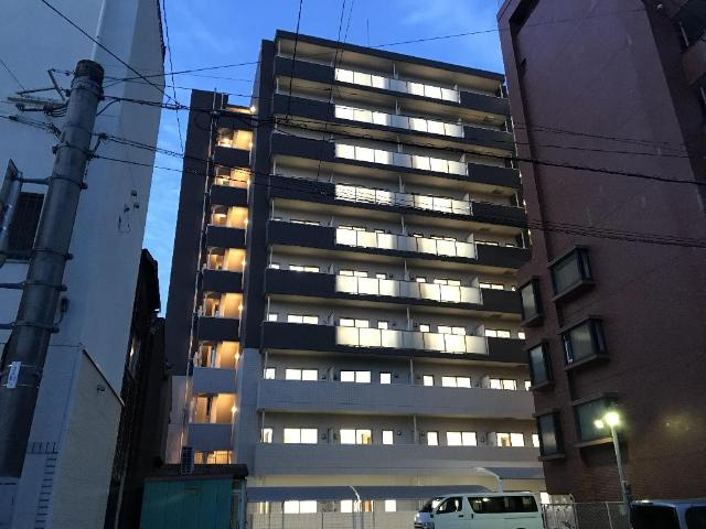 Tiara本町の外観|外観写真（夜）