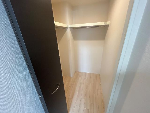 Tiara本町の収納|ウォークインクローゼット