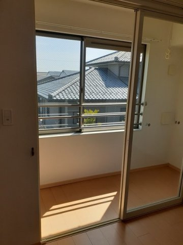 アルバ－ダのその他