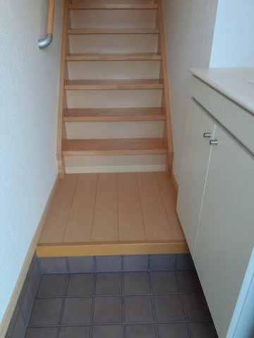 アルバ－ダの玄関