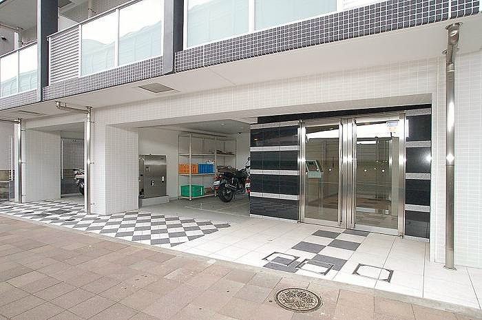 ステージファースト西巣鴨二番館のエントランス