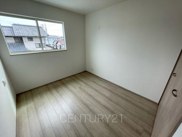 前橋市南町2丁目A号棟の洋室|２階の洋室です