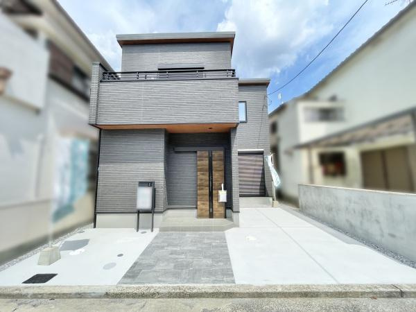 【外観】 | 南海高野線「北野田」駅が徒歩約32分。
閑静な住宅街で小さなお子様がいらっしゃるご家庭でも安心してお住まい頂けます！！