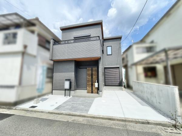 【前面道路含む現地写真】 | 閑静な住宅街でとても落ち着いた環境ですね！