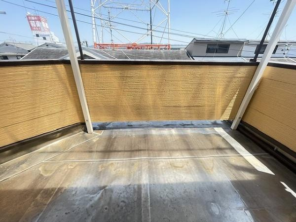 【バルコニー】 | 門真市五月田町　中古戸建