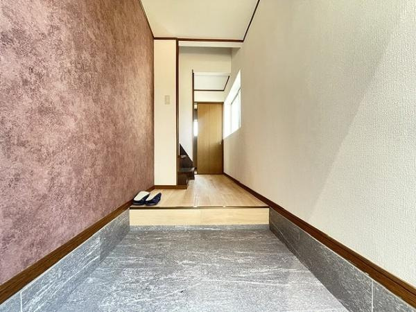 【玄関】 | 門真市五月田町　中古戸建
