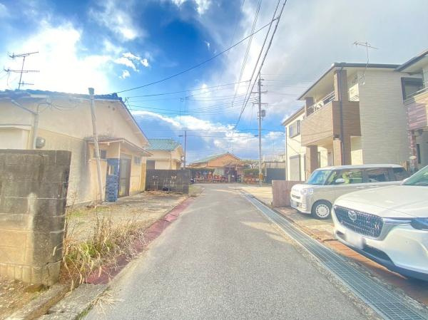 貴志川町尼寺土地の前面道路含む現地写真