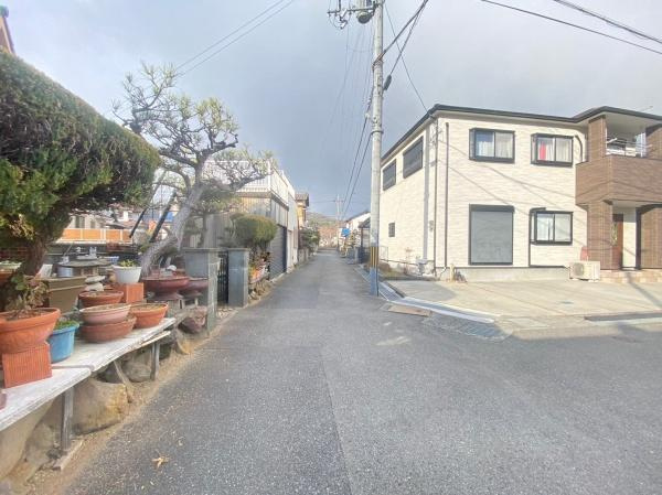 貴志川町尼寺土地の前面道路含む現地写真