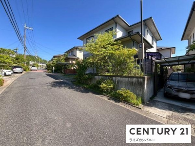 【前面道路含む現地写真】 | 和泉市みずき台1丁目　中古戸建
