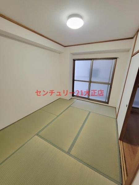 大阪市港区夕凪１丁目の賃貸マンションの和室