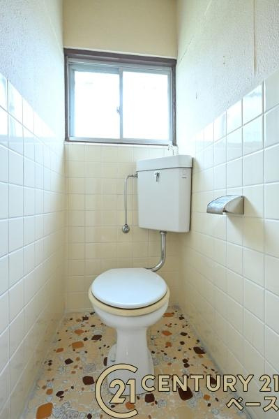 生駒郡平群町椿台３丁目　一戸建のトイレ|■現地撮影写真■