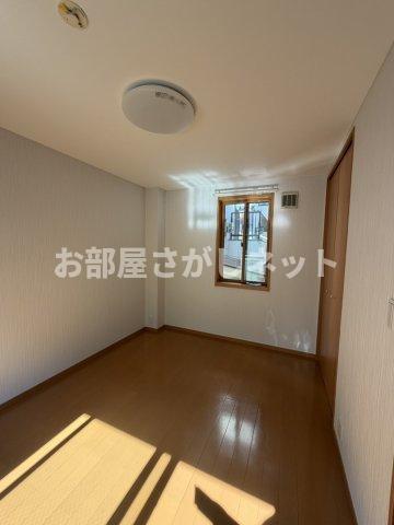 ジョイナ ス【おとり物件なし】#学生・社会人にオススメ！初期費用分割払いOK！の居間・リビング