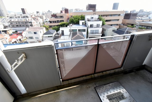 エクセランス西宮のバルコニー