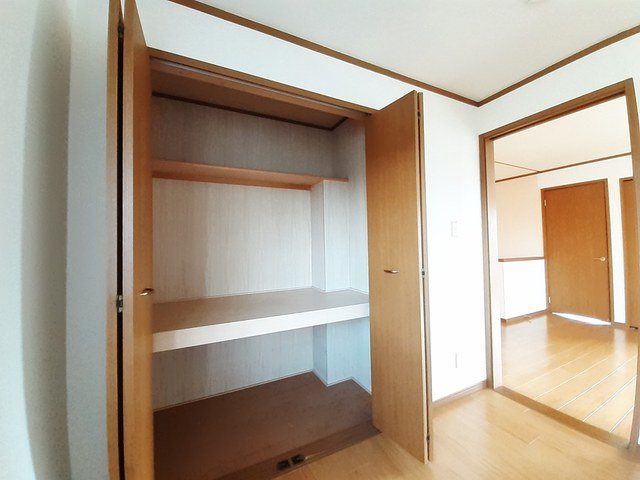 メゾンリヴィエールＡの収納