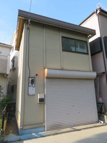 府中市住吉町３丁目の倉庫