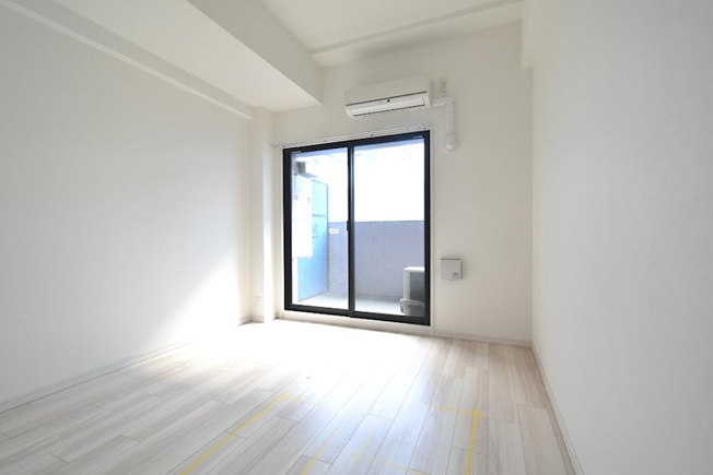 【居間・リビング】S-RESIDENCE新大阪WEST