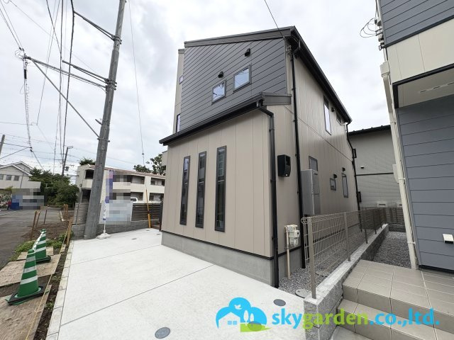 藤沢市本鵠沼５丁目　新築戸建　全２棟B号棟の外観|外観は落ち着いています