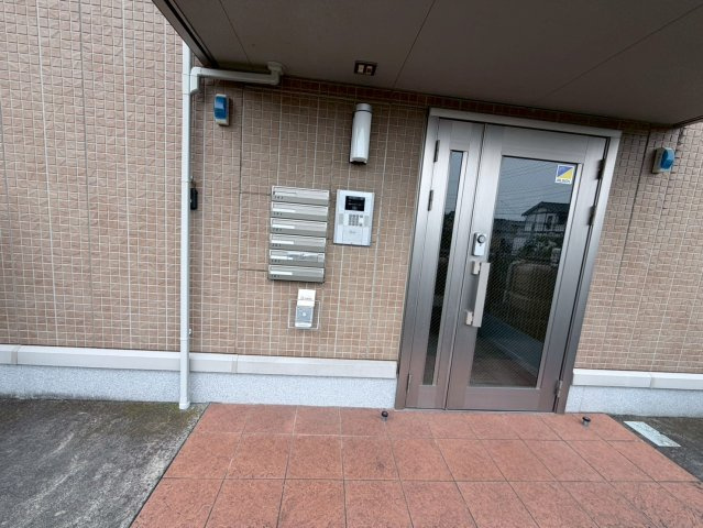 東五城ヒルズのエントランス
