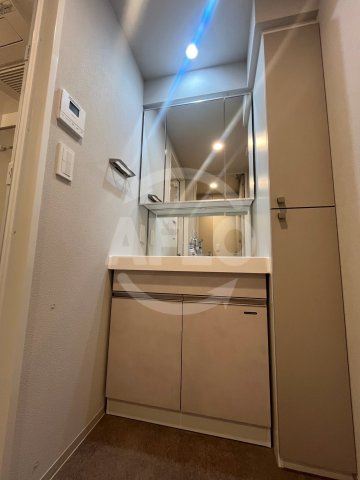 アーバネックス谷町四丁目の独立洗面台|アーバネックス谷町四丁目　独立洗面台