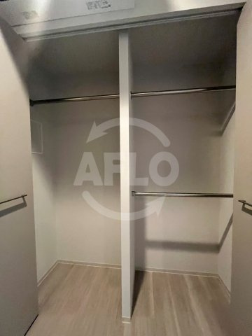 アーバネックス谷町四丁目の収納|アーバネックス谷町四丁目　クローゼット