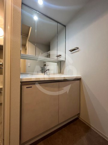 アーバネックス谷町四丁目の独立洗面台|アーバネックス谷町四丁目　独立洗面台