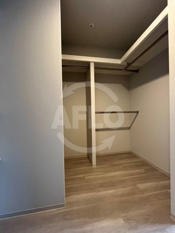 アーバネックス谷町四丁目の収納|アーバネックス谷町四丁目　ウォークインクローゼット