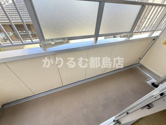 グランカーサ都島のバルコニー