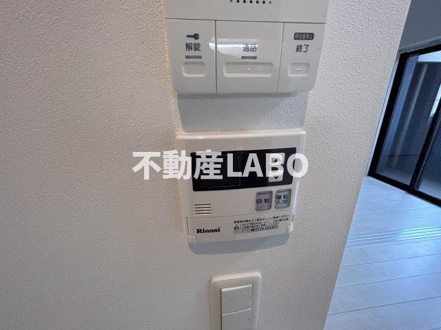 ケイ　グレースのその他