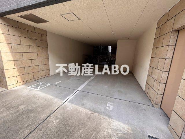 ケイ　グレースのその他
