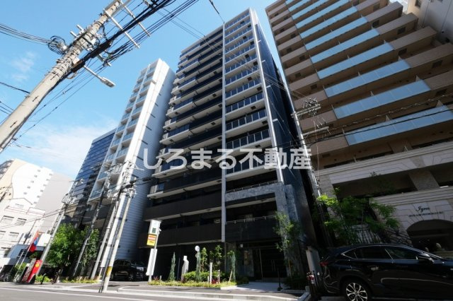 プレサンス堺筋本町エグゼブランの外観