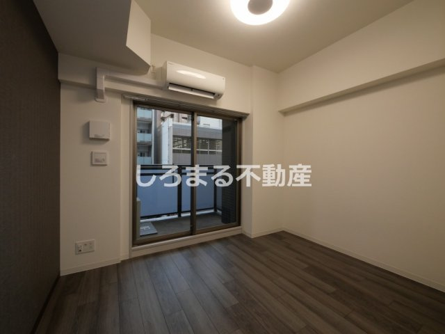 プレサンス堺筋本町エグゼブランの居間・リビング