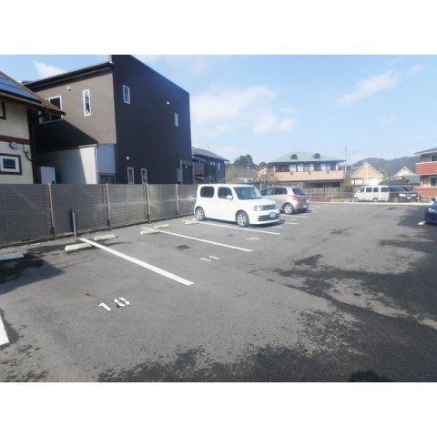 【駐車場】 | ハートフル下戸山
