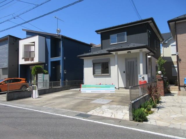 中古戸建　熊谷市円光2-12-67（リフォーム住宅）の外観